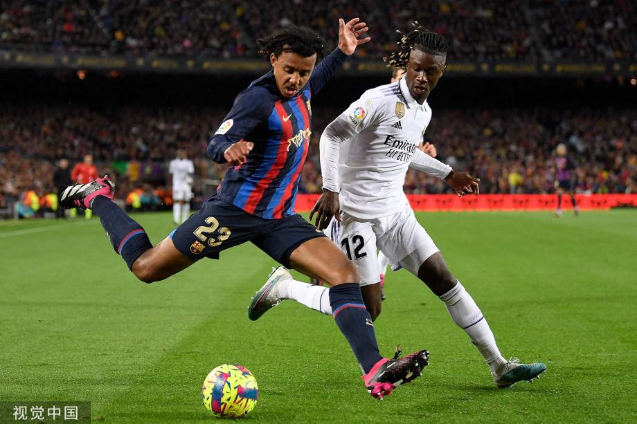 战中一击即 战中一击即