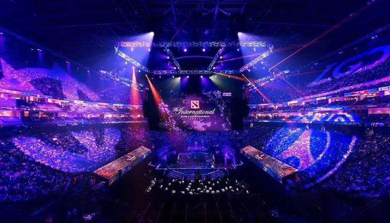 挥更大作用 挥更大作用